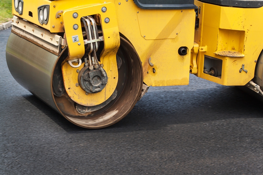 The Pros and Cons of Adding Curb Stops to Your Lot - NVM Paving & Concrete,  Inc.