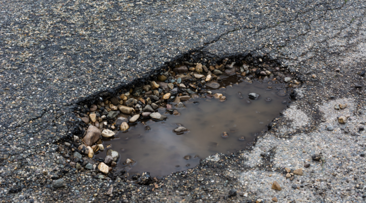 what causes potholes